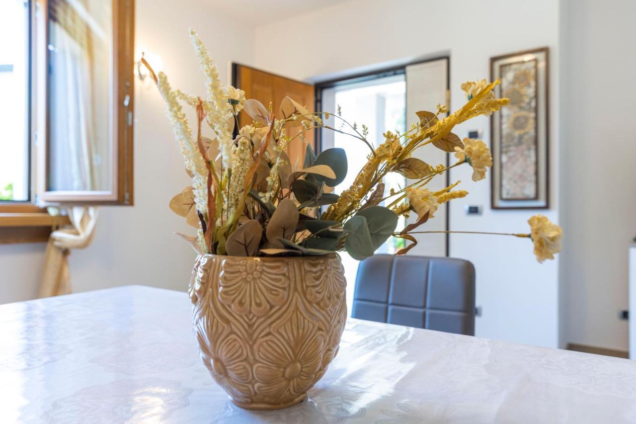 Apartment With Garden And Parking بيلاجيو المظهر الخارجي الصورة